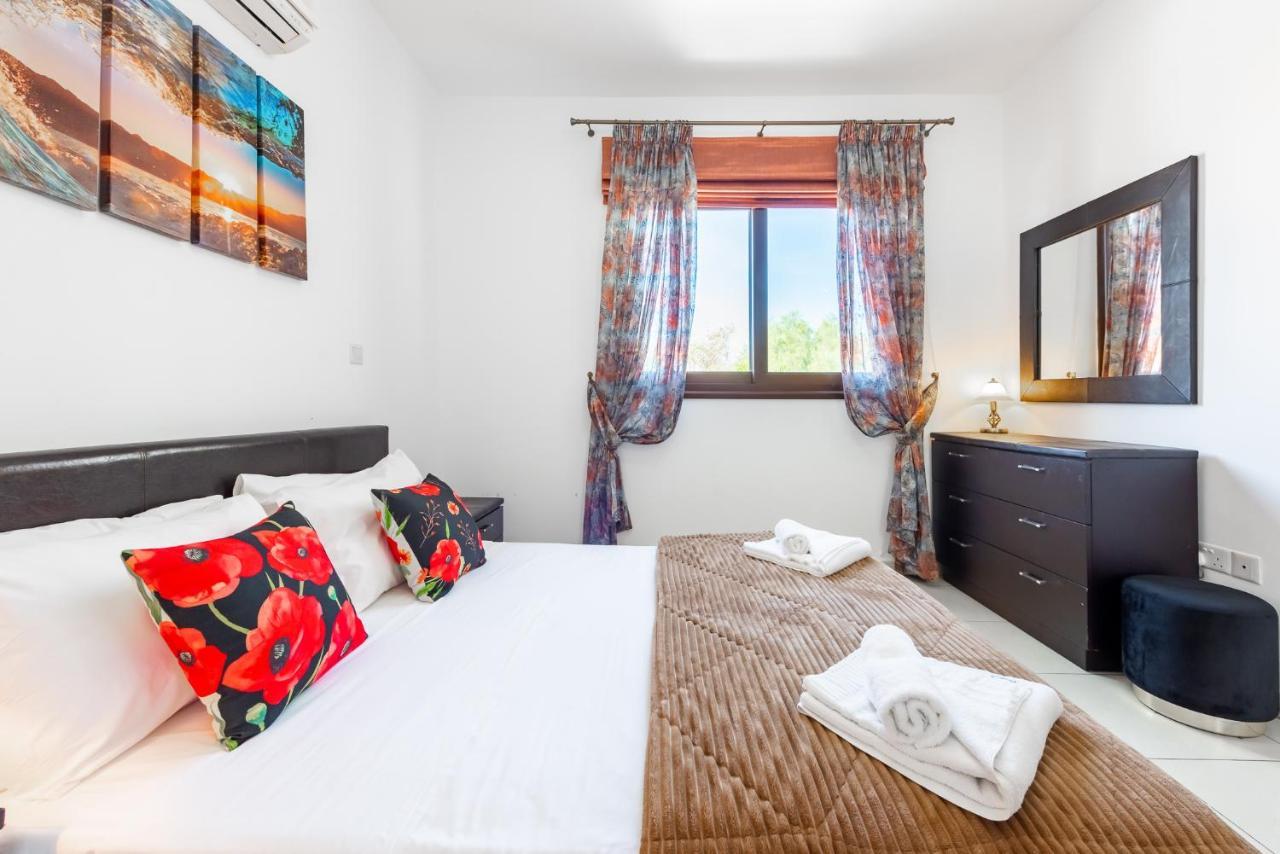 Sea Front Oceanus H2 By Ezoria Villas Αγία Νάπα Εξωτερικό φωτογραφία