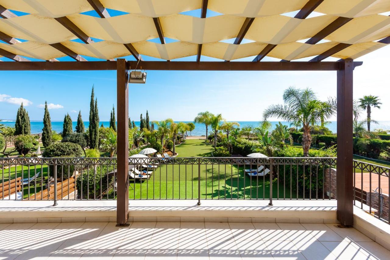 Sea Front Oceanus H2 By Ezoria Villas Αγία Νάπα Εξωτερικό φωτογραφία
