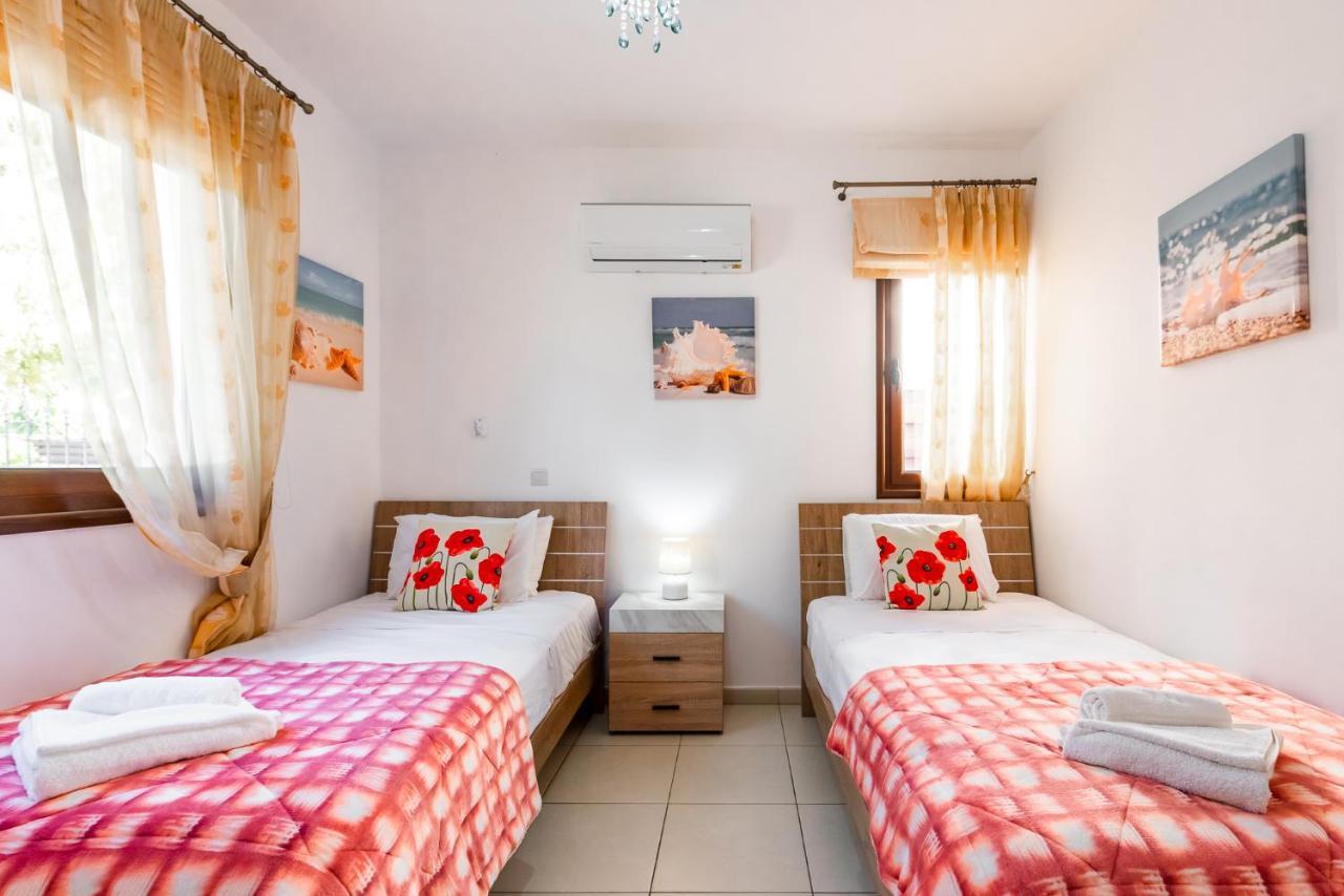 Sea Front Oceanus H2 By Ezoria Villas Αγία Νάπα Εξωτερικό φωτογραφία