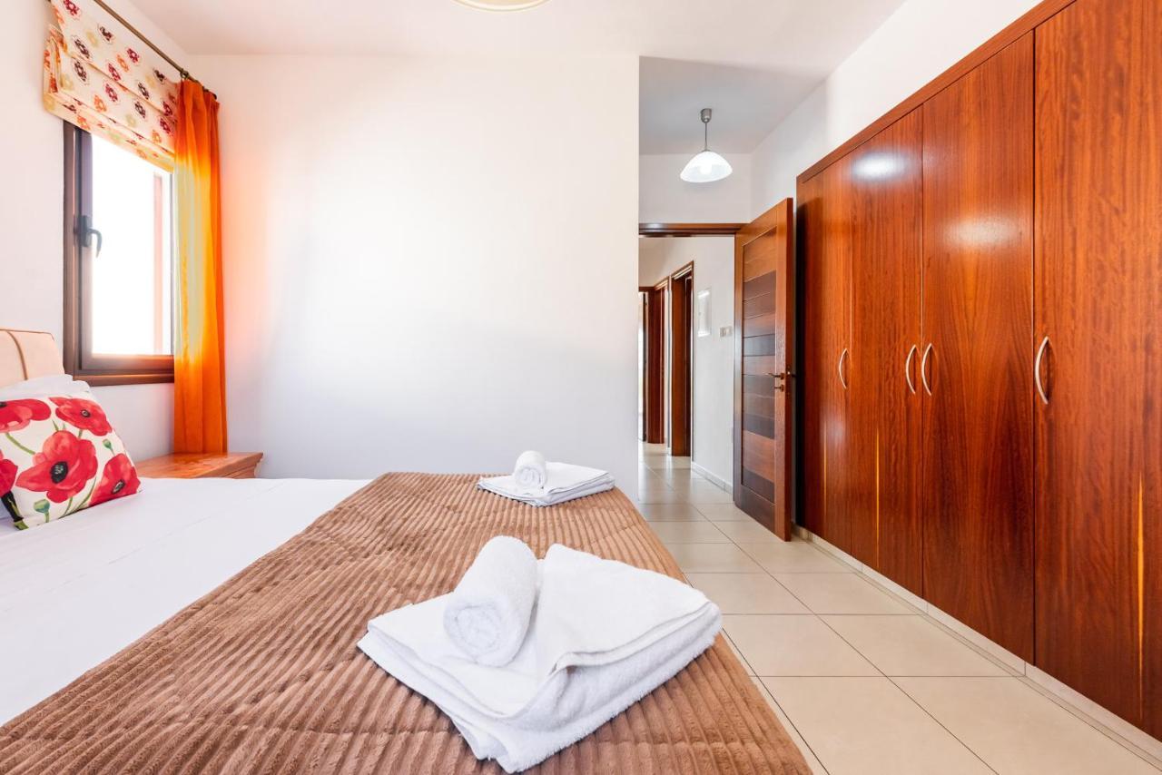 Sea Front Oceanus H2 By Ezoria Villas Αγία Νάπα Εξωτερικό φωτογραφία